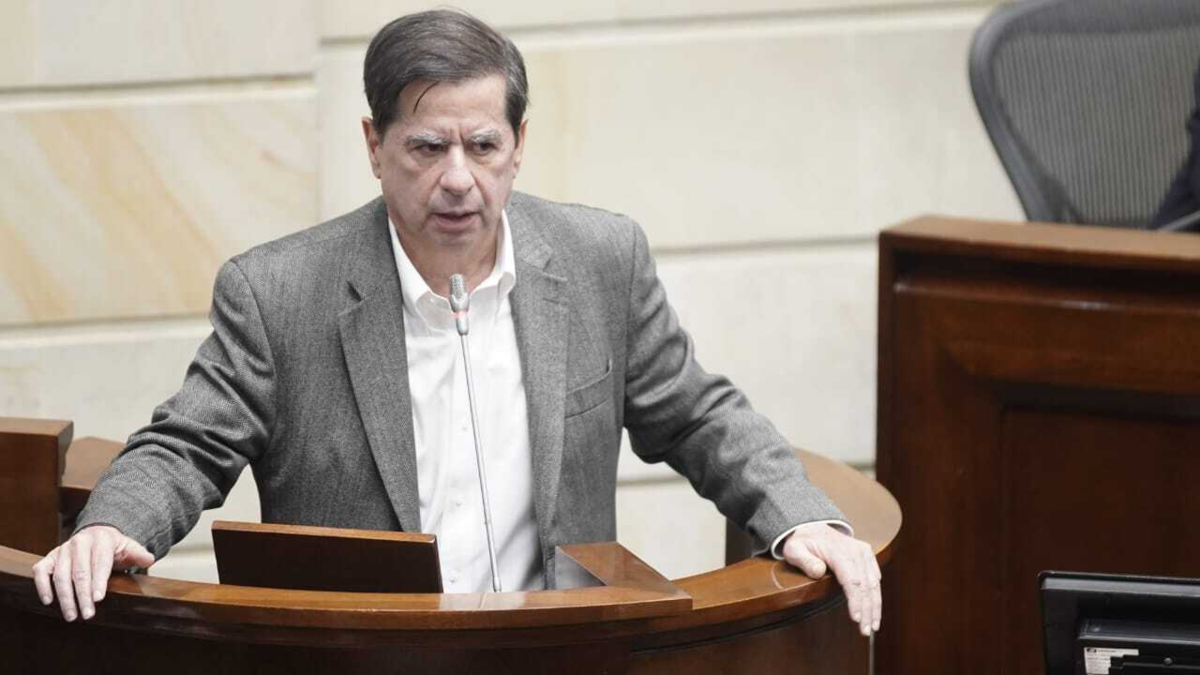Revés para la reforma política: se levantó sesión en Senado por falta ...