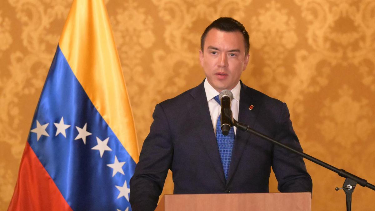 Daniel Noboa regula las donaciones a Fuerzas Armadas y Policía en Ecuador a cambio de rebajas de impuestos: así funcionará el nuevo sistema