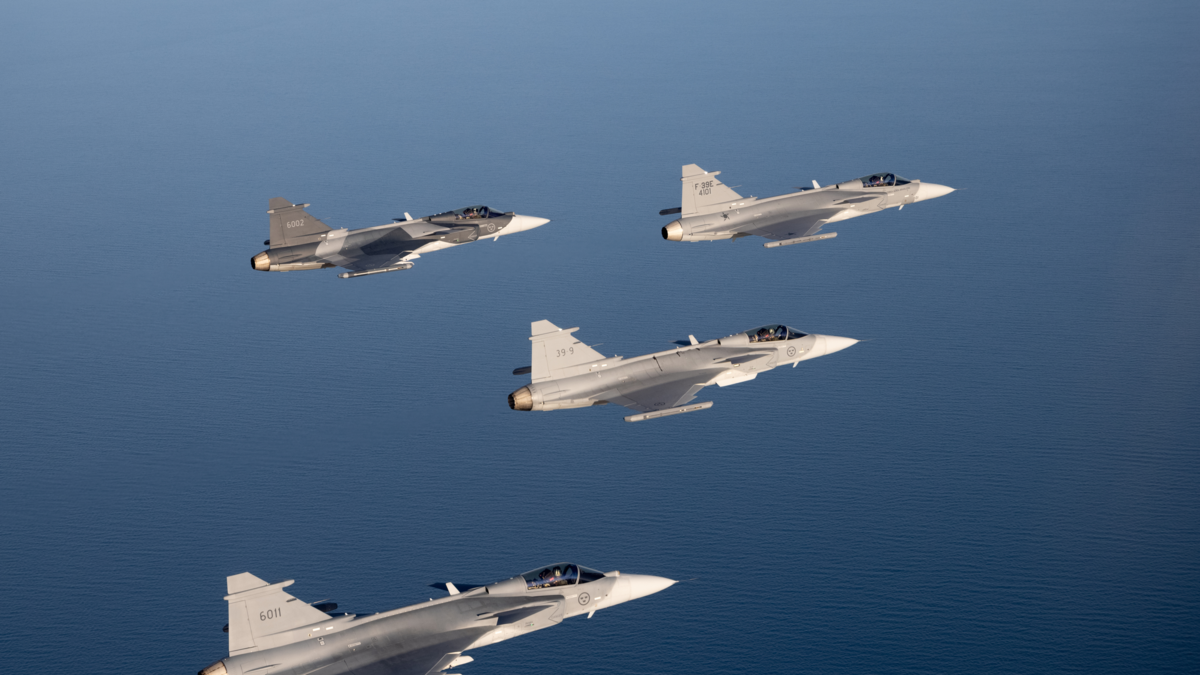 Mindefensa ve FAC, Gripen uçağının satın alınmasının ardındaki kriterleri açıklıyor