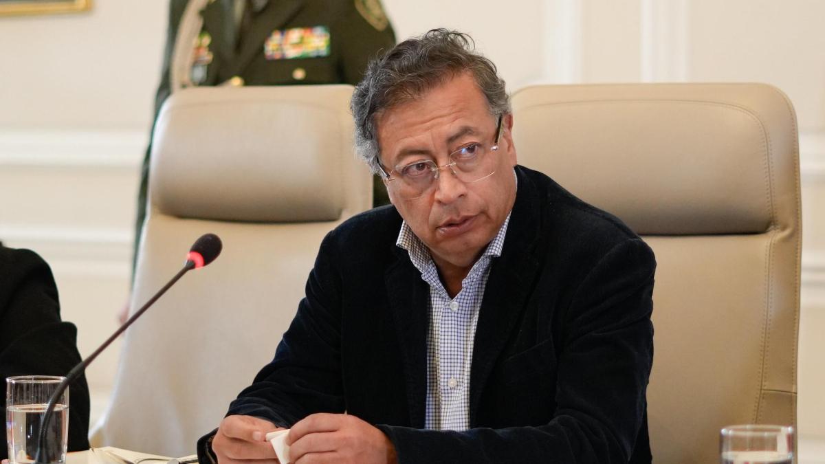 Presidente Petro explica las razones del paso de pagos del 2024 para el ...