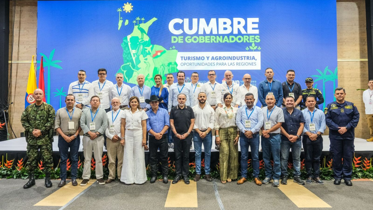 Rebelión de gobernadores frente a decreto de emergencia: contemplan pedir excepción de inconstitucionalidad