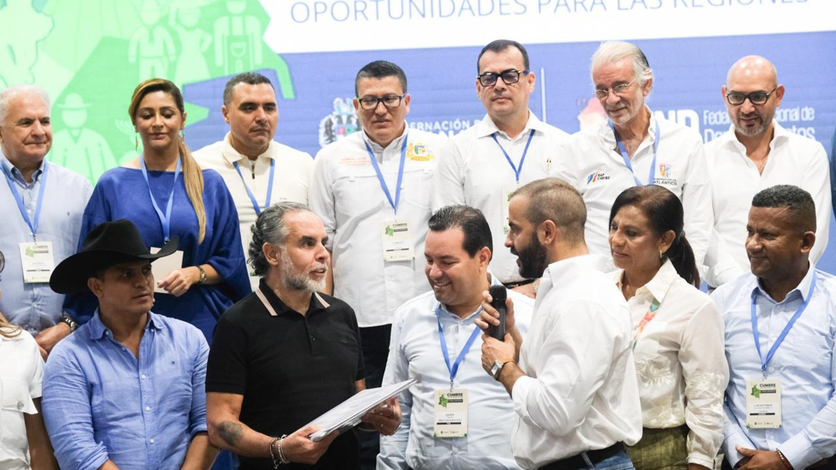 Gobierno Petro espera frenar 'rebelión' de los gobernadores y los cita a reunión para revisar la emergencia económica