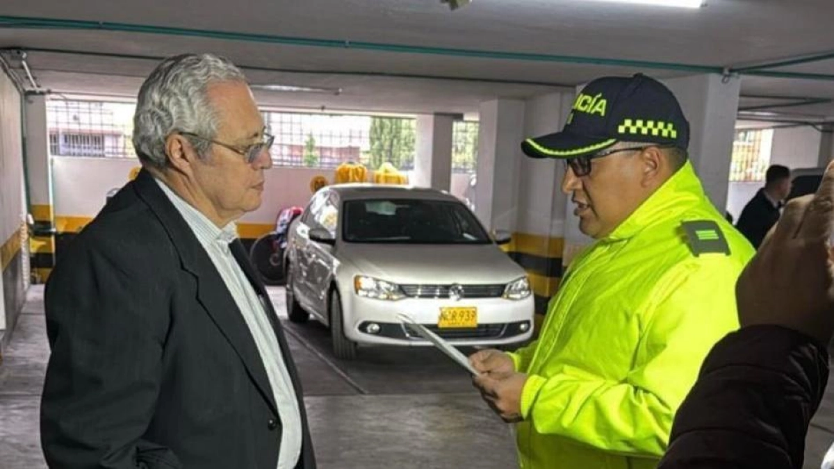 Iván Name anuncia que impugnará decisión que le quita su investidura como senador y le aplica la ‘muerte política’