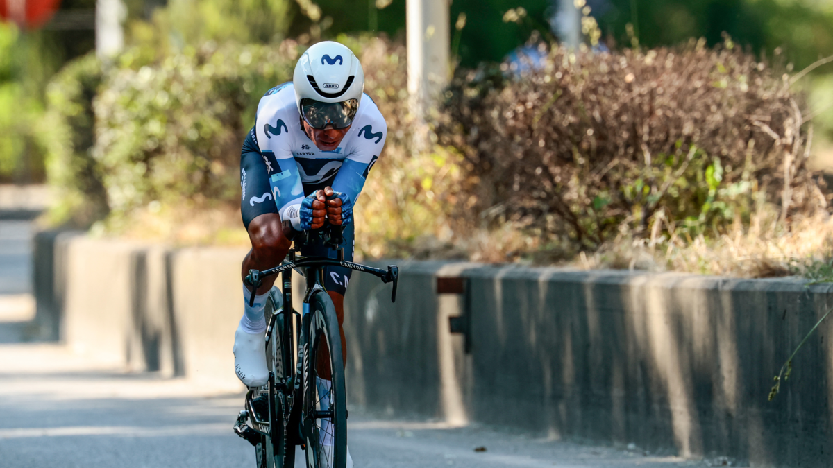 Nairo Quintana y Daniel Felipe Martínez no la pasaron bien en el prólogo del Tour de Romandía y cedieron terreno: así quedaron en la general