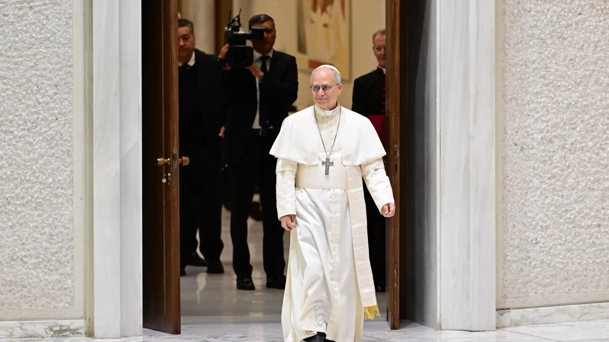 Vaticano entrega nuevo reporte de salud del papa León XIV tras su cirugía: presenta evolución ‘normal’ e inició fisioterapia respiratoria