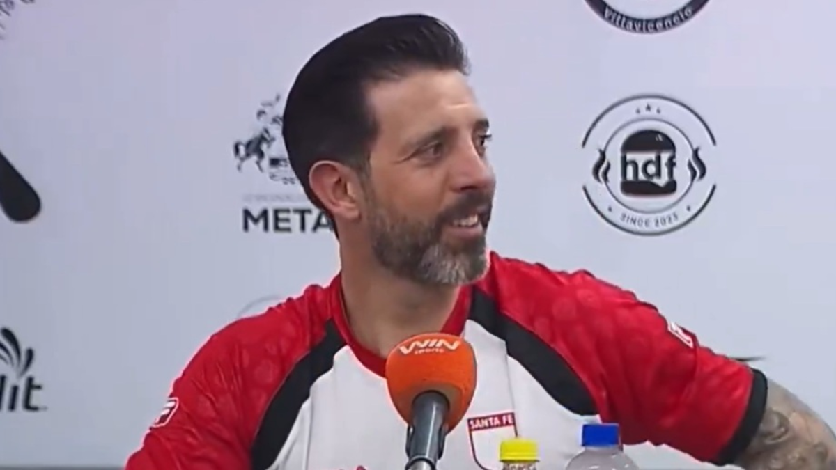 El uruguayo Jorge Bava no va más con Santa Fe: el técnico del campeón colombiano presentó su renuncia