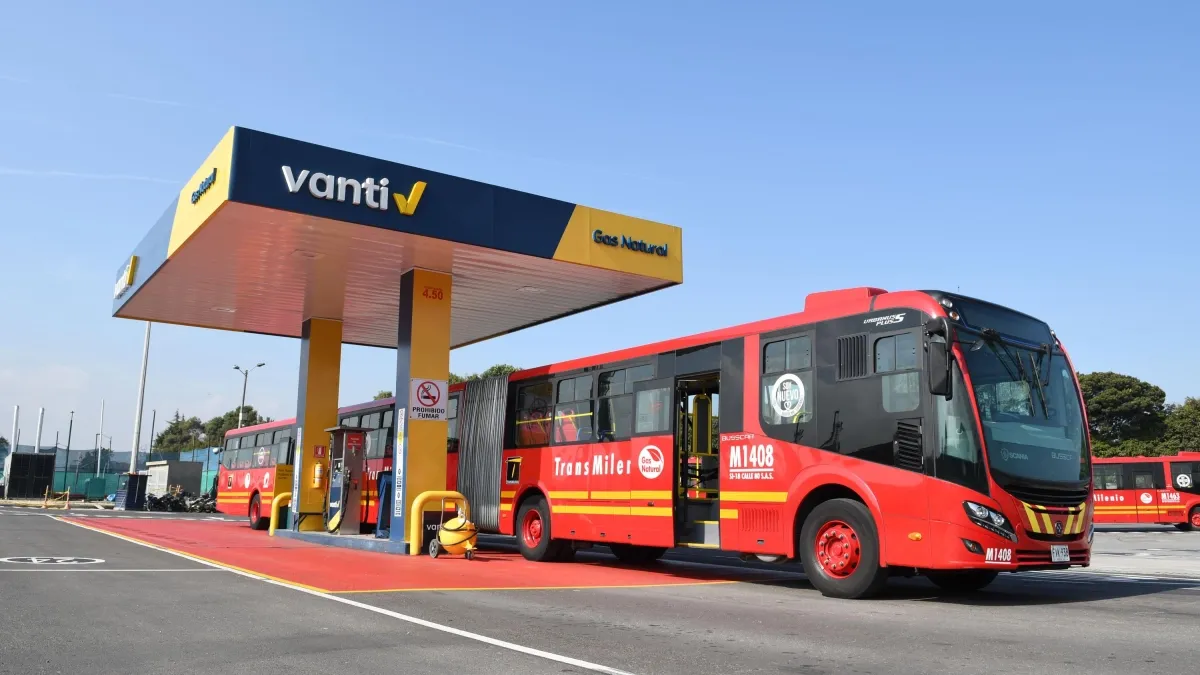 Fuerte incremento en precios del gas vehicular en Bogotá y otras ciudades: ¿qué hay detrás del repentino aumento?