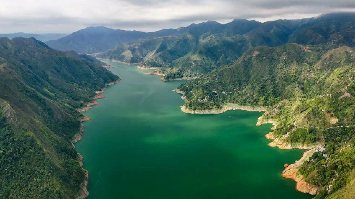 ‘Nos esperan seis meses duros’: la autoridad ambiental del Valle del Cauca llama al ahorro de agua pese a la estabilidad de los embalses