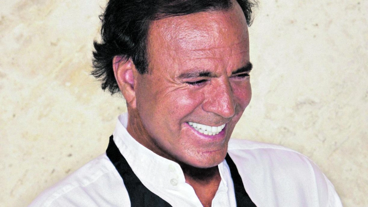 Julio Iglesias, en 2022: ‘Voy a vender todas mis casas, menos una. Acaparar y acumular cosas te quita libertad’