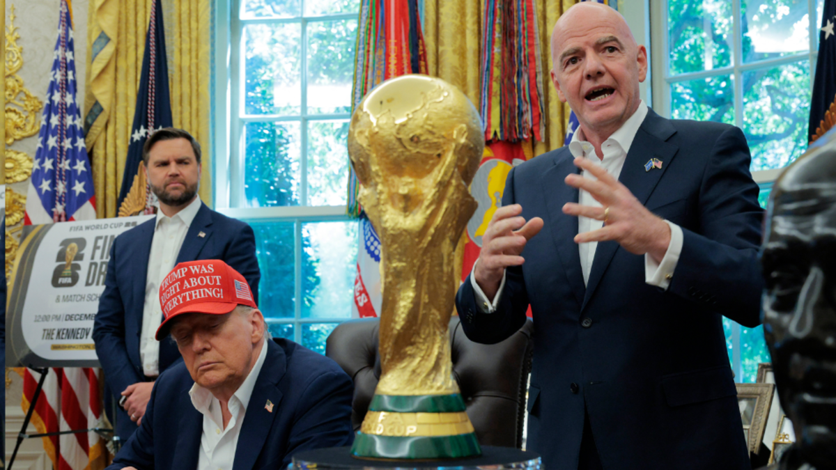 Trump dice desconocer la polémica propuesta de reemplazar a Irán con Italia en el Mundial de fútbol: '¿Están pensando en eso?'