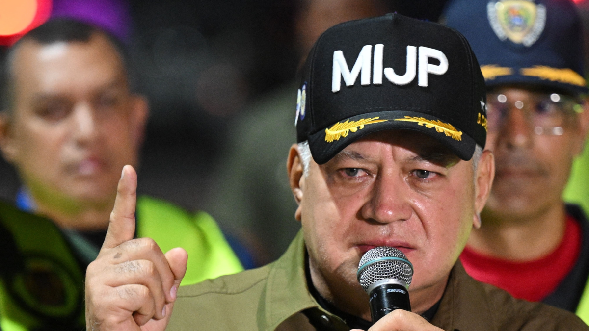 Diosdado Cabello asegura que ataque de Estados Unidos contra embarcación en el Caribe fue un invento: 'Vive detrás de mentiras'