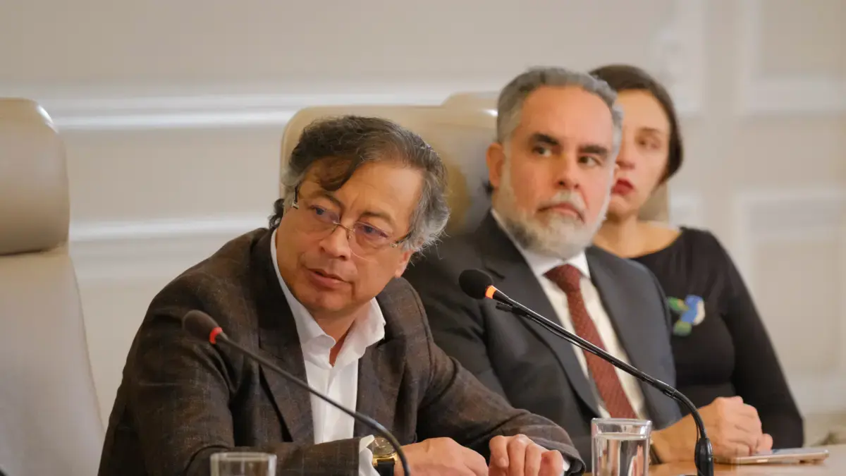 Ministro Armando Benedetti asegura que no es una descertificación a la lucha contra el narcotráfico de Colombia, sino ‘contra el presidente Petro’