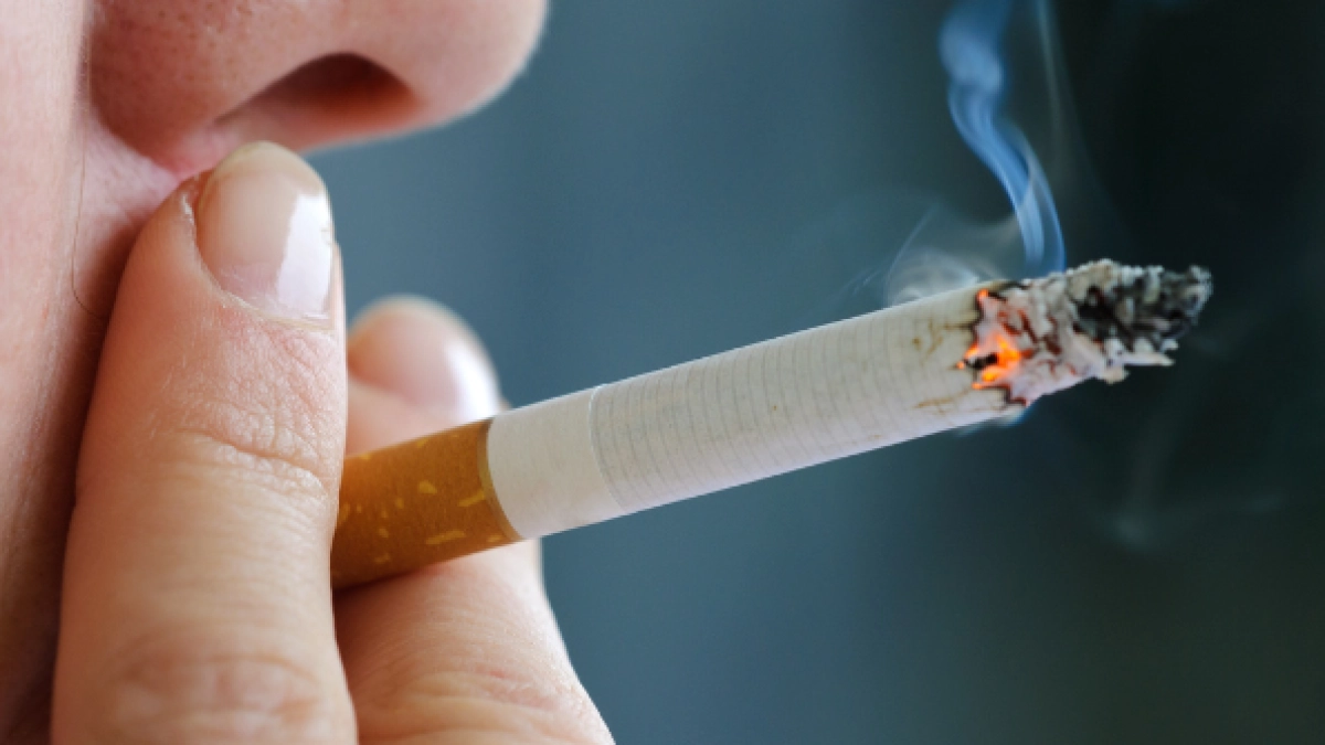 La OMS confirma que fumar puede reducir las posibilidades de concebir en hombres y mujeres