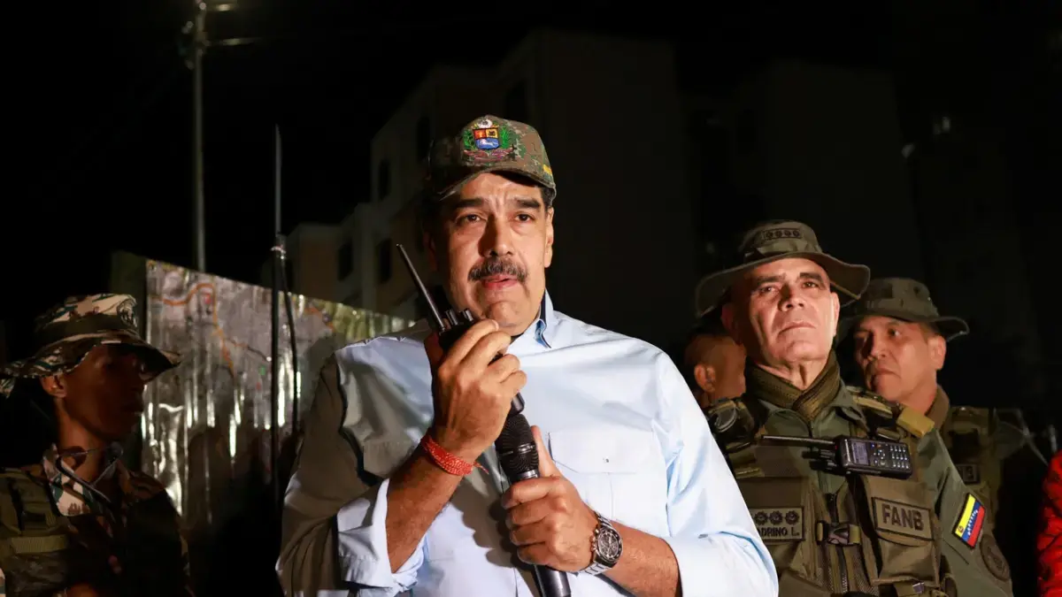Nicolás Maduro anuncia despliegue de militares en barrios de Venezuela para enseñar manejo de armas en medio de tensión con EE. UU.: 'Nos preparamos'