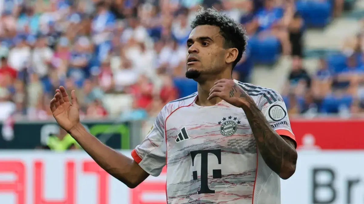 A Luis Díaz lo rajaron en Alemania tras la goleada de Bayern Múnich en la Bundesliga: la prensa no le perdonó un gol errado y la calificación fue baja