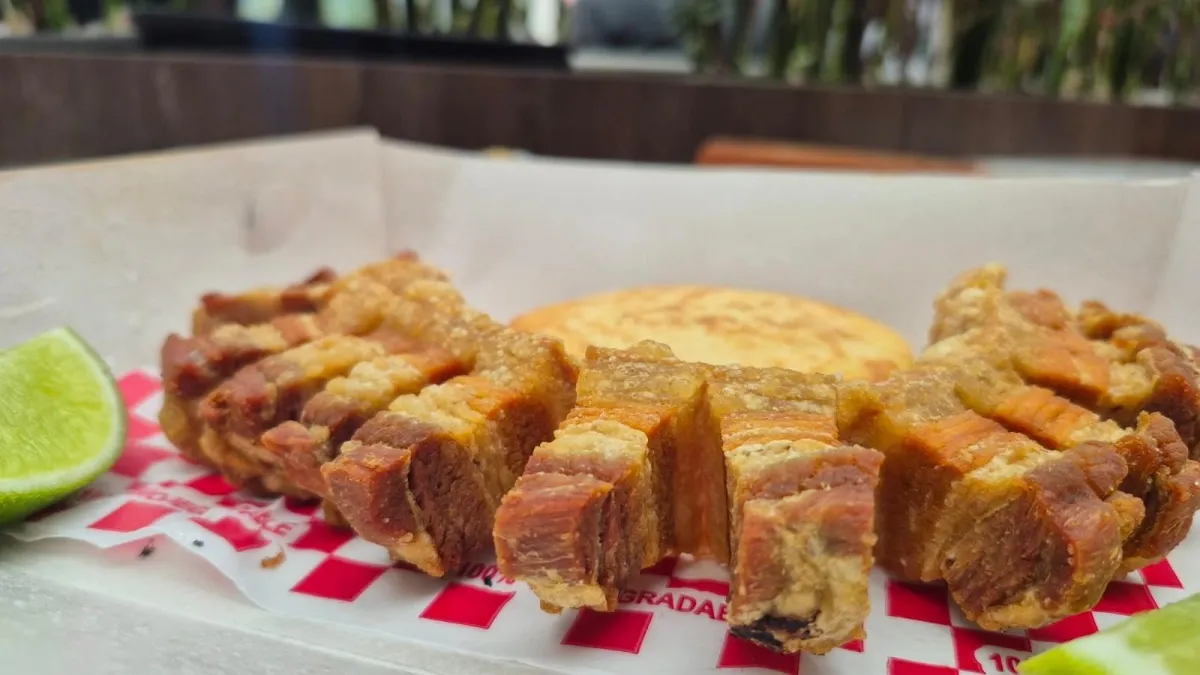 El chicharrón que nació en los paraderos de la vía Barranquilla-Cartagena tiene su fiesta en Baranoa: desde hoy la edición XXIII del festival