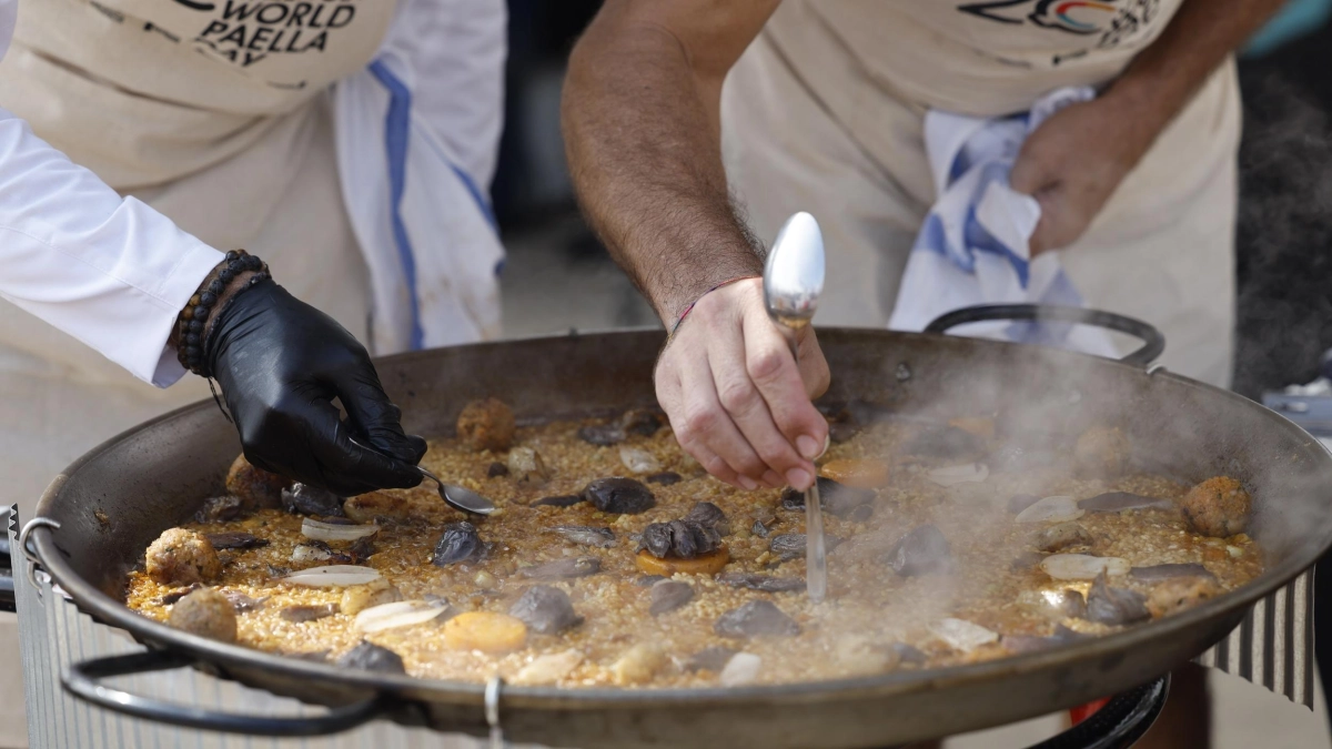Cocina con propósito y conciencia: la fórmula gastronómica con la que 160 paelleros transforman el dolor en esperanza y tejido social en Cali