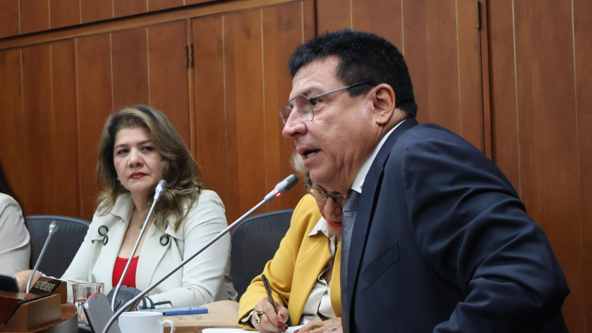 Discusión de la reforma de la salud 2.0 quedó aplazada para la primera semana de octubre