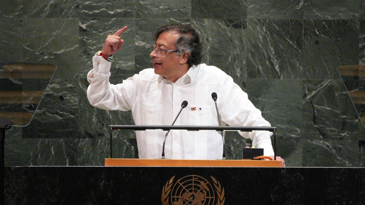 Consejo Colombiano de Relaciones Internacionales pidió moderar el lenguaje y dejar la confrontación: 'Va en contra de los intereses nacionales'