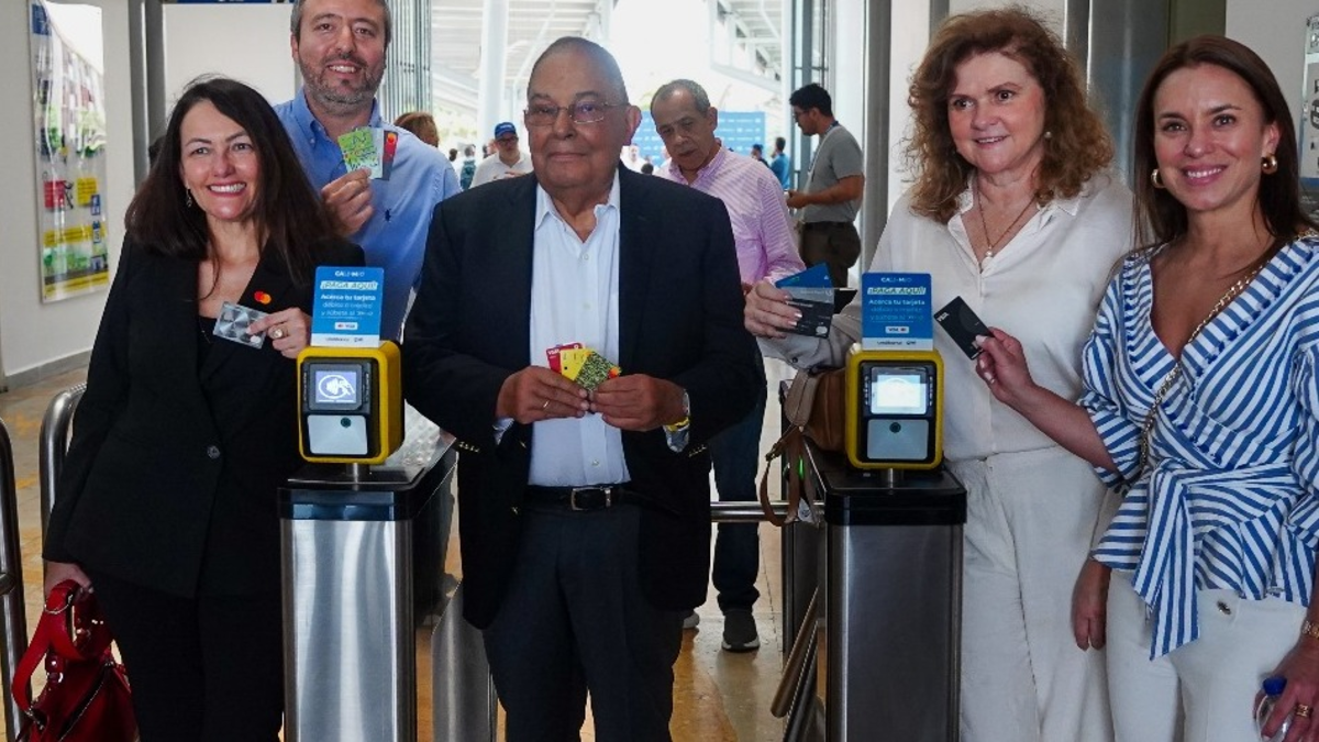 El abecé para utilizar tarjetas de crédito o débito al movilizarse en los buses del masivo de Cali; es una opción que se suma a la tarjeta MIO
