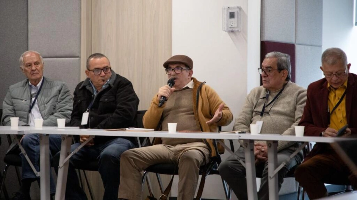 Los duros testimonios de víctimas por los que la JEP llamó al último secretariado de las Farc a responder por otros 62 crímenes de violencia sexual