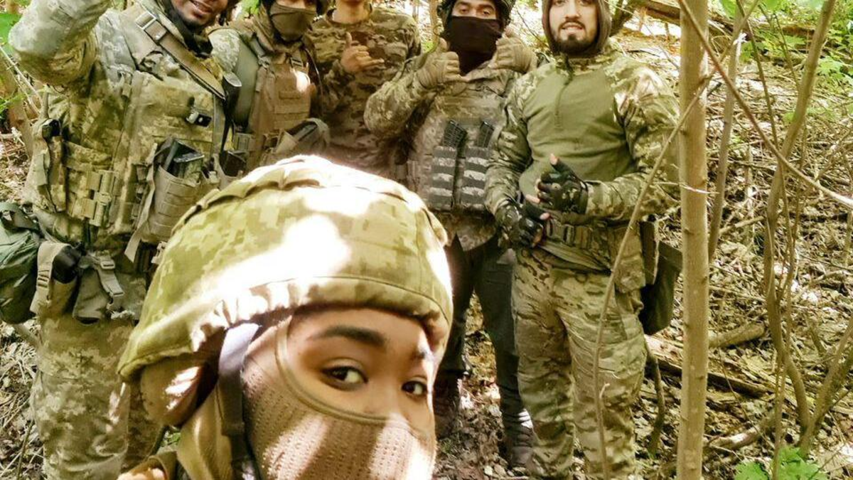 El drama de 20 colombianos en Ucrania que no han podido dejar el país: graban videos y piden ayuda al gobierno de Petro para regresar a Colombia