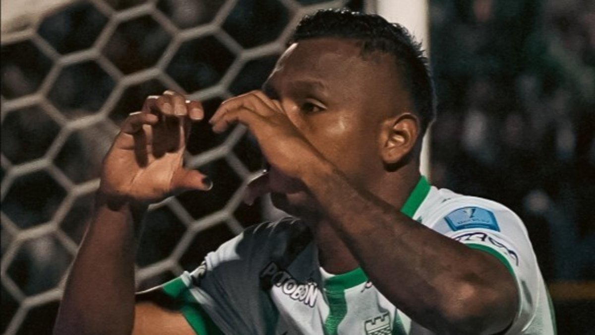 Revelan los audios del VAR en el dudoso penalti de Nacional contra Boyacá Chicó y la polémica continúa