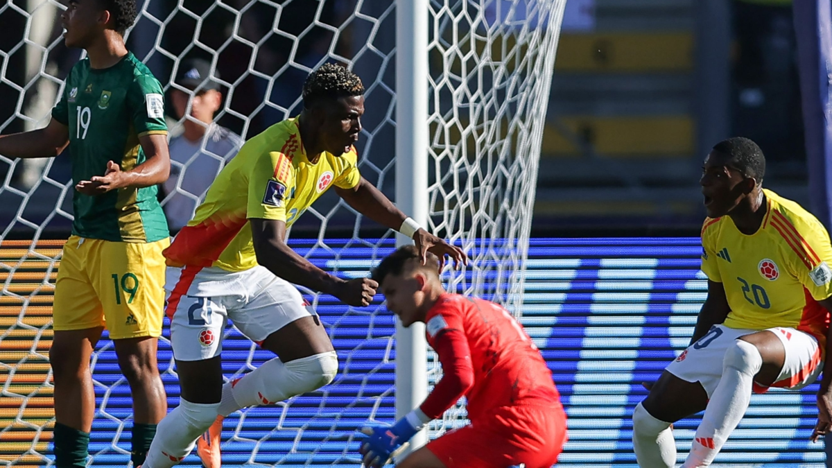 Colombia se metió entre los ocho mejores del Mundial Sub-20, tras vencer a Sudáfrica con algo de angustia; Néiser Villarreal la acabó