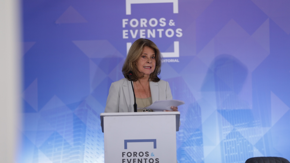‘Entre el presidente Petro y el Gobierno de Estados Unidos, el que ha actuado como un adulto responsable ha sido Estados Unidos’: Marta Lucía Ramírez
