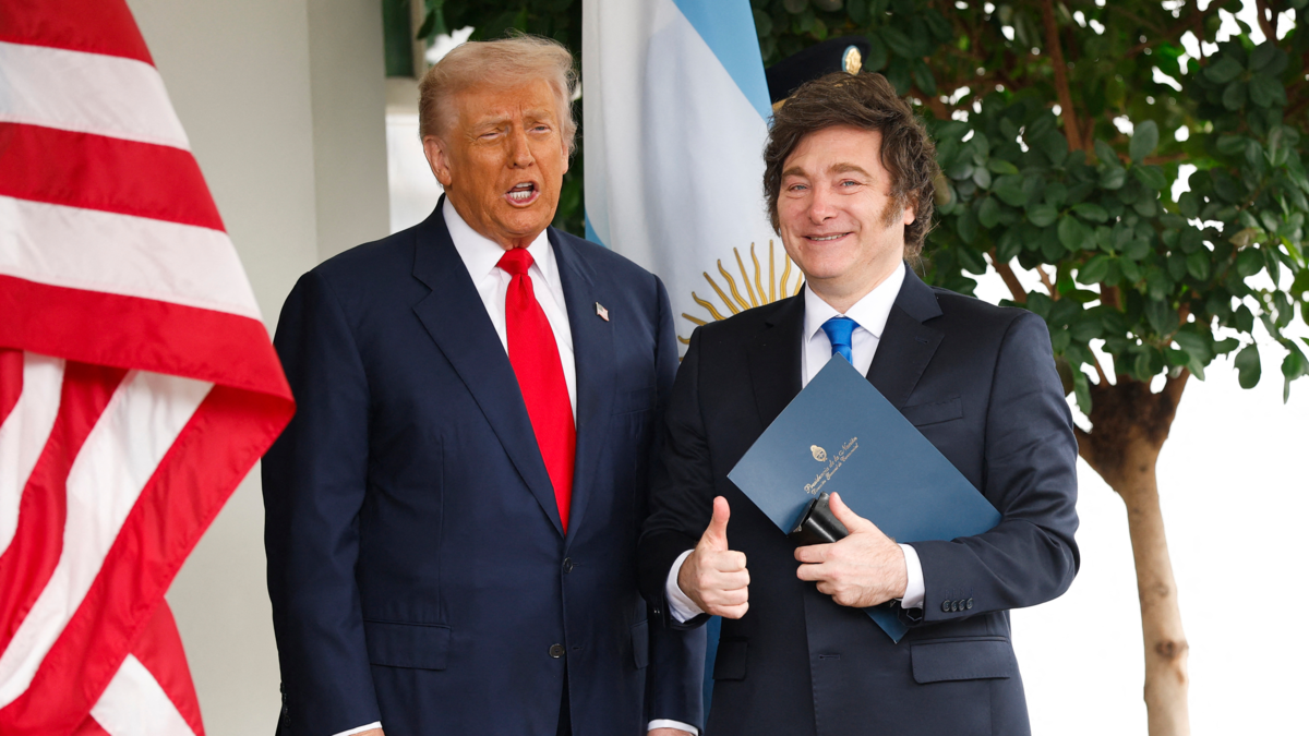 Presidente Trump felicita a Milei por 'aplastante victoria' de su partido La Libertad Avanza en legislativas argentinas