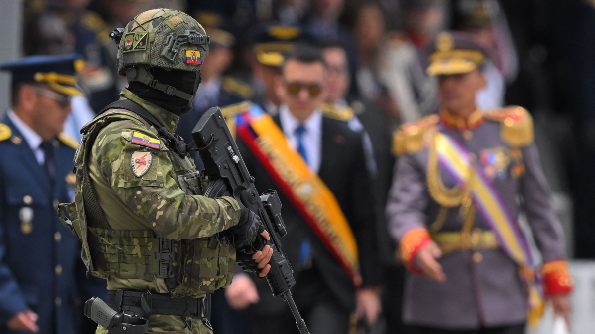 Ecuador reforzará la seguridad de las zonas más violentas para el referéndum del próximo 16 de noviembre