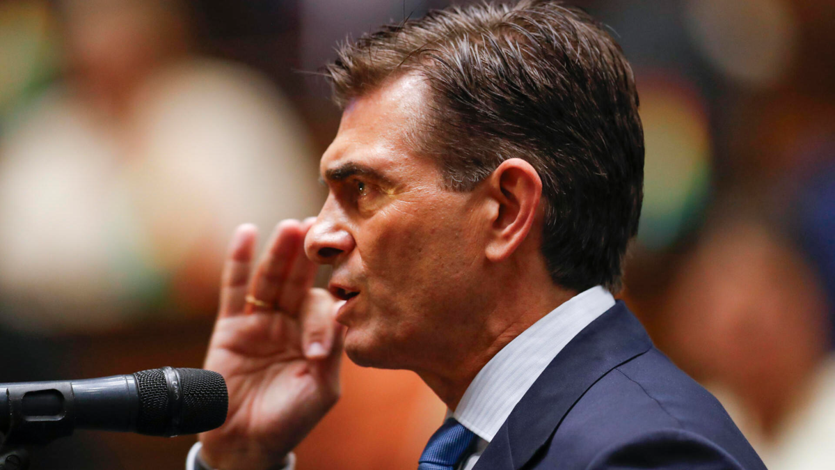 El presidente Rodrigo Paz inicia un cambio de rumbo en Bolivia después de dos décadas de la izquierda del MAS en el poder