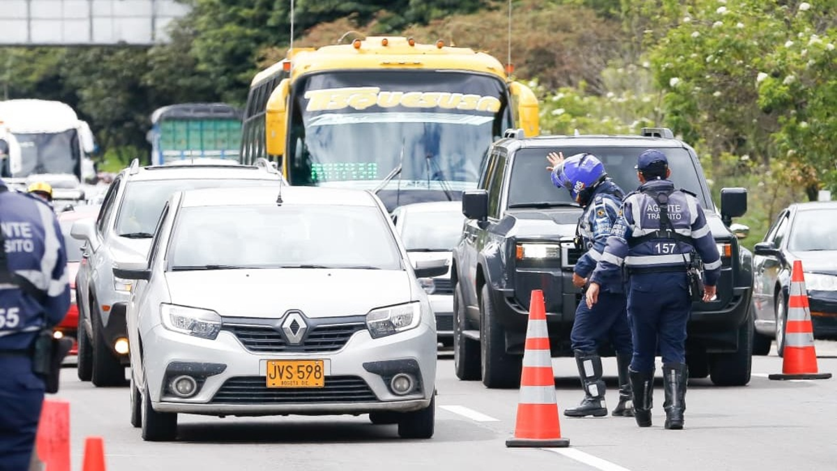 ¿Hay pico y placa en Bogotá en Semana Santa 2026?: así funcionará la restricción y el Plan Éxodo