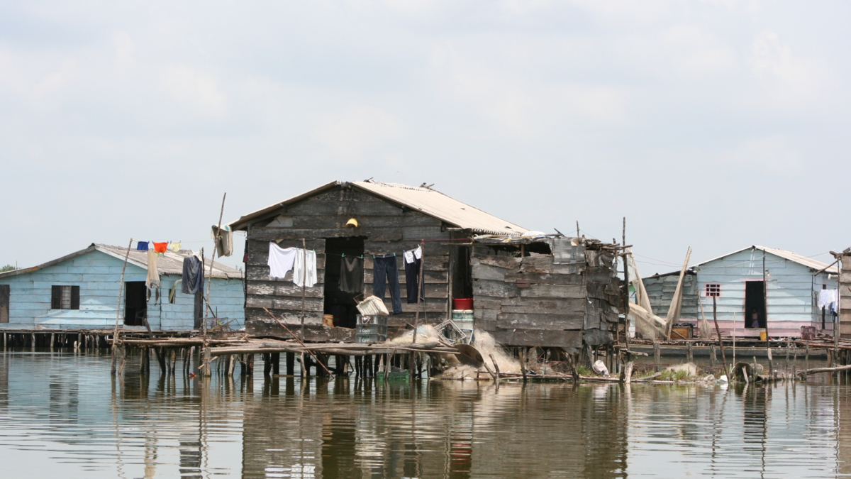 Grave denuncia en el Magdalena: grupos armados dominan la Ciénaga Grande y empujan a pescadores a una crisis humanitaria al no dejarlos trabajar
