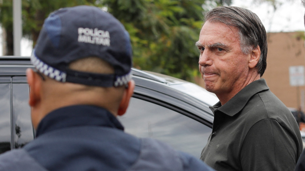 Jair Bolsonaro enviado a prisión preventiva por riesgo de 'fuga': intentó romper la tobillera electrónica que llevaba, según la Corte Suprema
