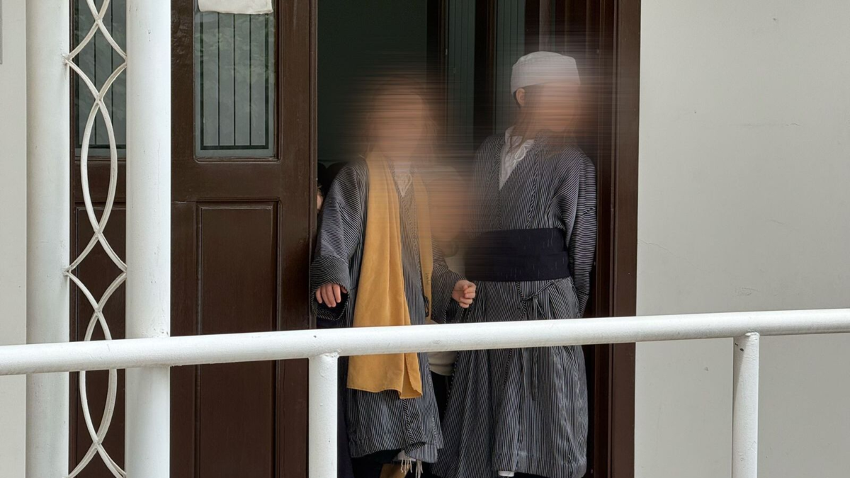 17 menores que estaban en poder de una secta judía ultraortodoxa en Yarumal, Antioquia, fueron rescatados