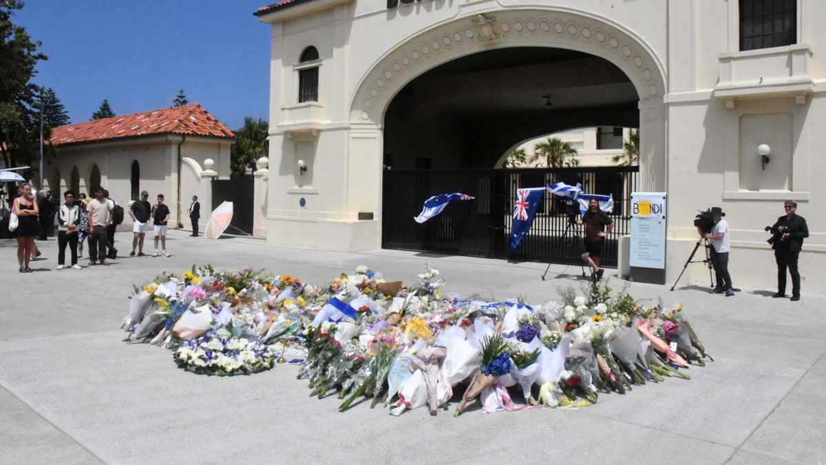 Papa León XIV insta a acabar con la violencia antisemita tras la 'masacre terrorista' en Sídney que deja al menos 16 muertos: 'Basta ya'