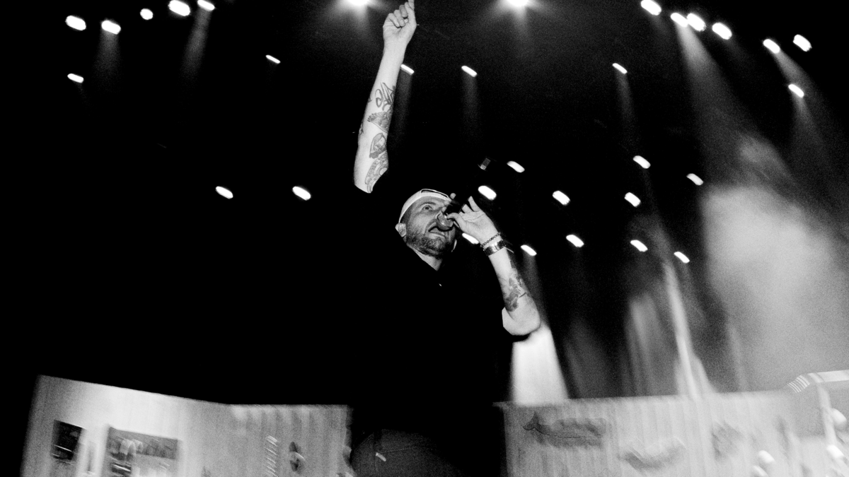 Luis7Lunes celebró diez años de buen rap en el Astor Plaza: la fiesta ...