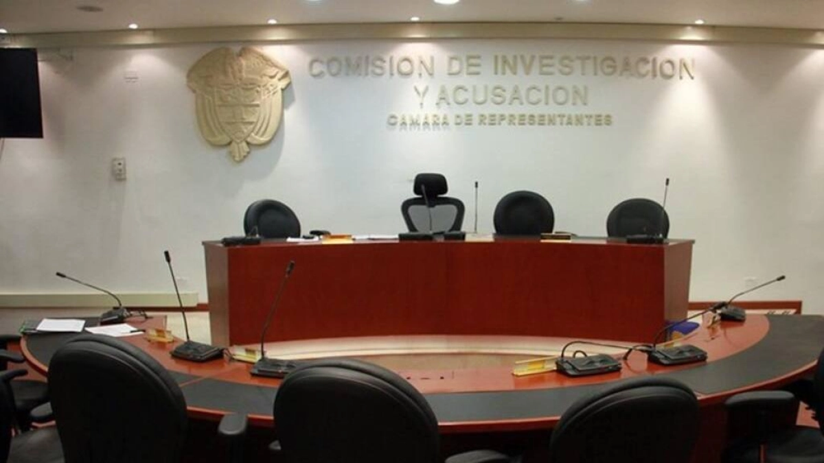 Comisión de Acusaciones reanudó actividades este miércoles, pero sigue sin repartir los procesos de Gustavo Petro y otros aforados