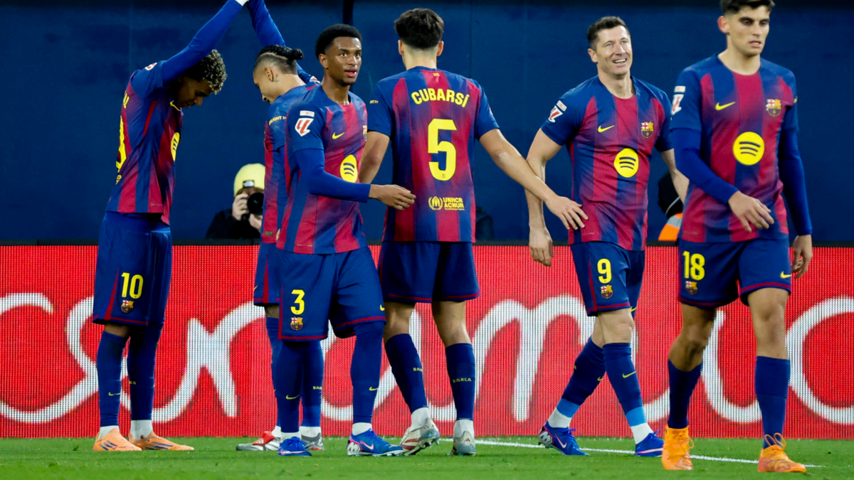 En Barcelona se acuerdan de un jugador colombiano y le dan hasta con el balde: no puede volver a pasar