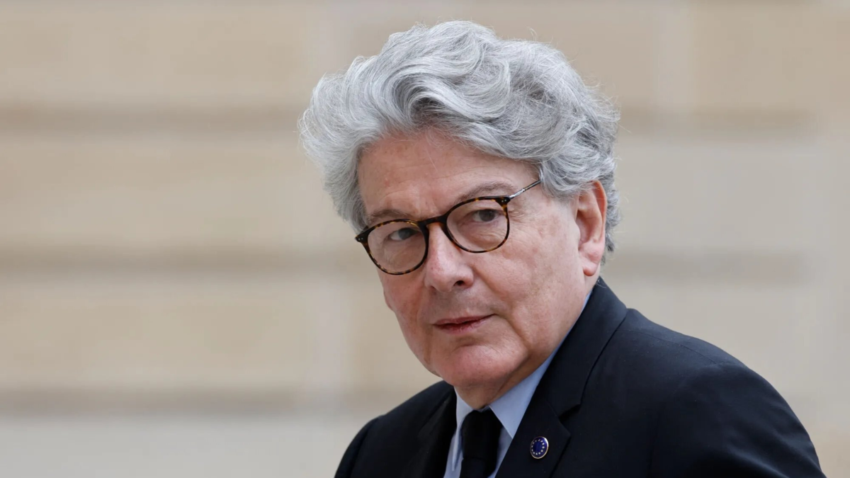 EU opozorila na možne protiukrepe po prepovedi vstopa ZDA za pet Evropejcev zaradi obtožb o cenzuri