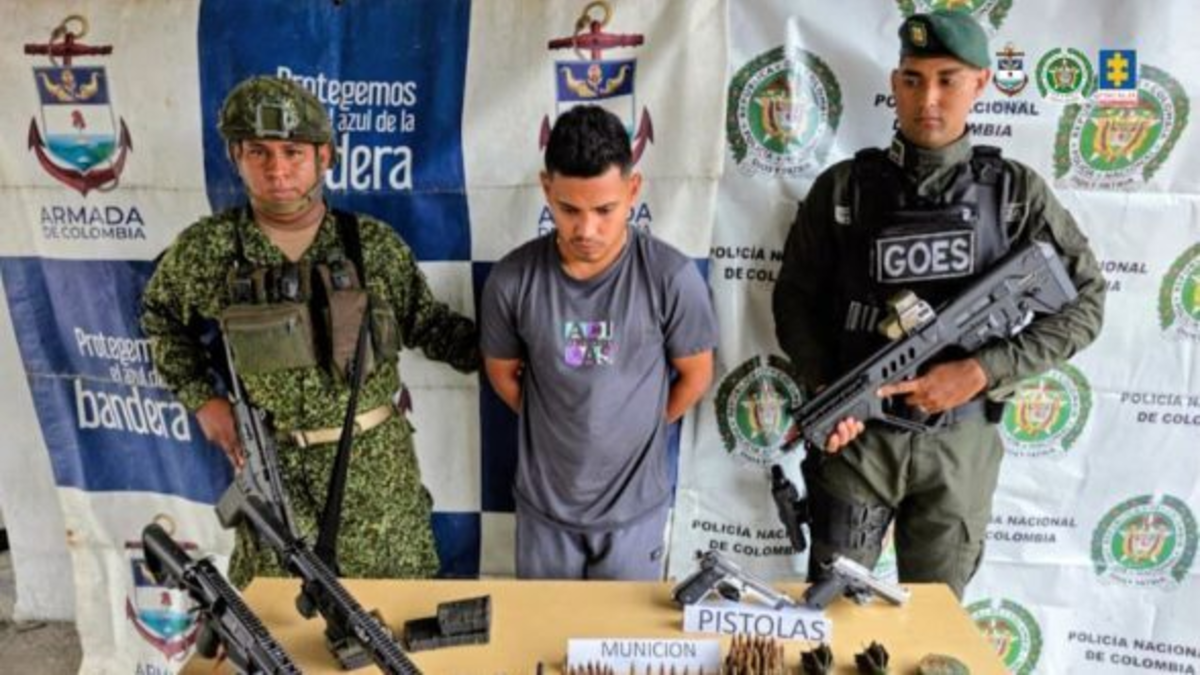 A la cárcel hombre capturado en Buenaventura con propaganda alusiva a las disidencias de las Farc