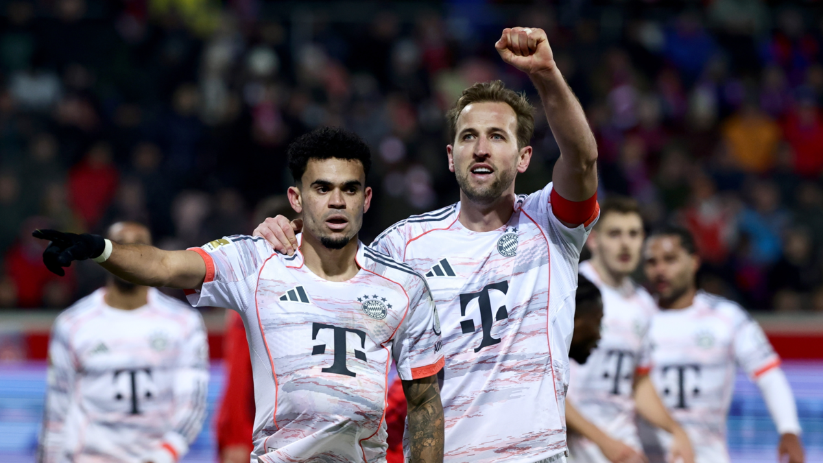 Las felices fiestas de Luis Díaz en Europa: el guajiro no para de recibir elogios