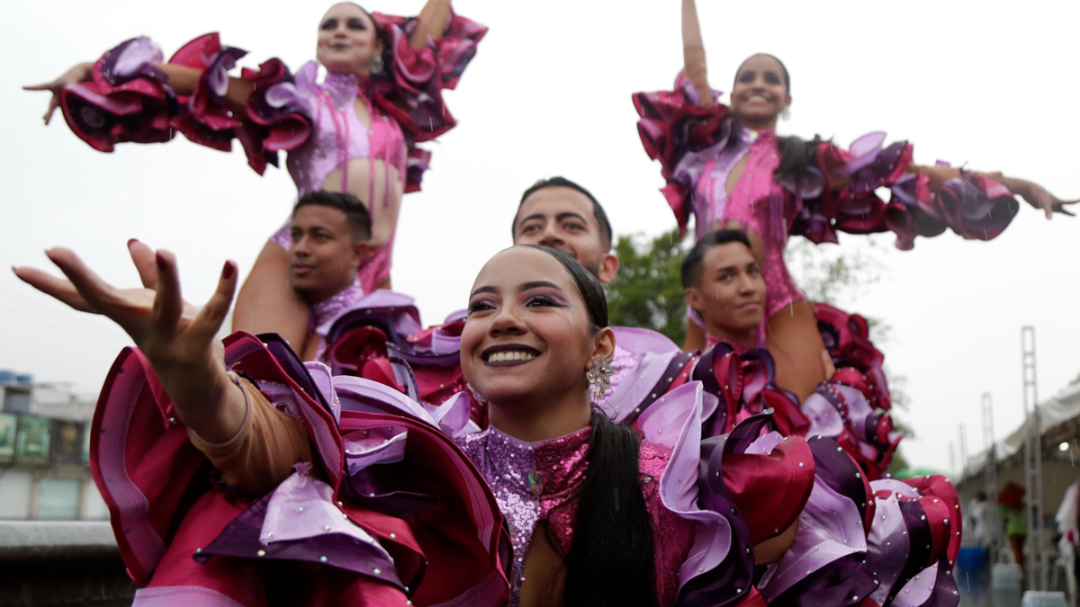 Así se vivió la apertura de la Feria de Cali 2025: Salsódromo lleno, lluvia constante y miles de asistentes disfrutando de la tradición cultural