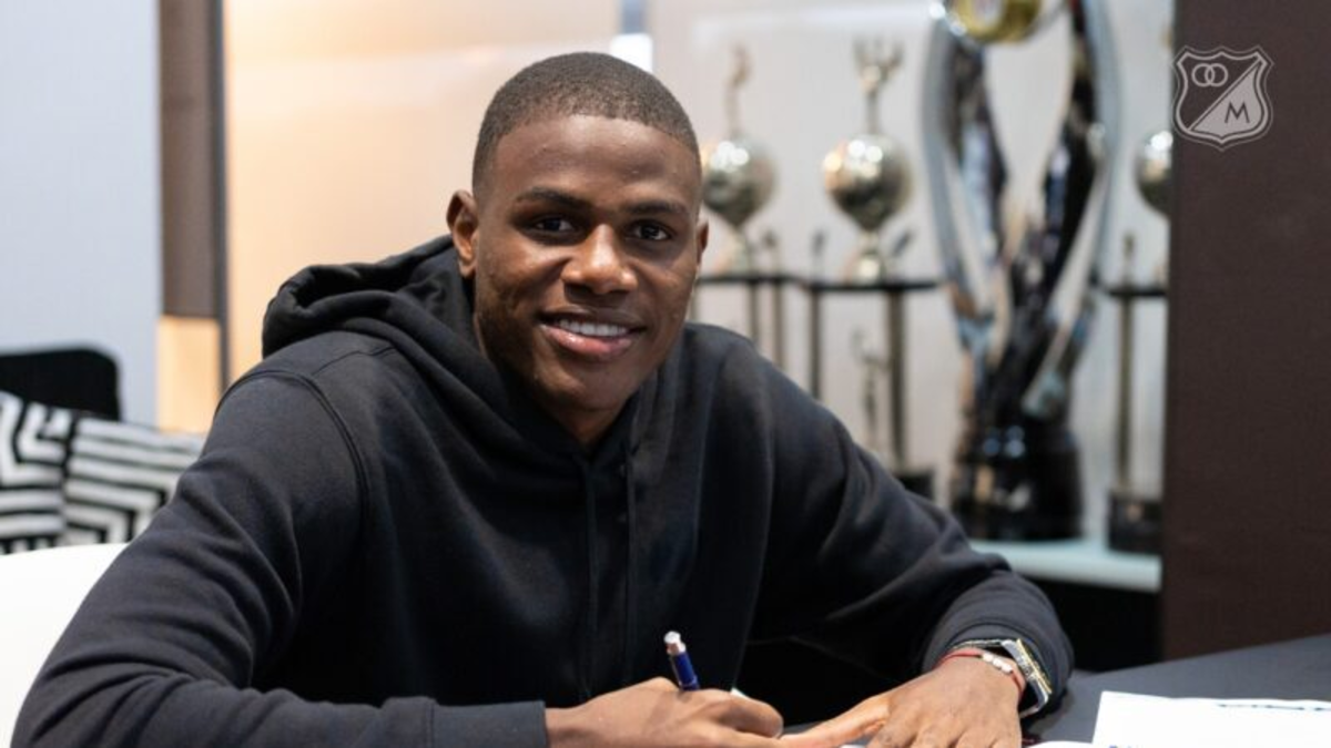 Millonarios confirmó su cuarta contratación para 2026: Julián Angulo, la nueva cara azul