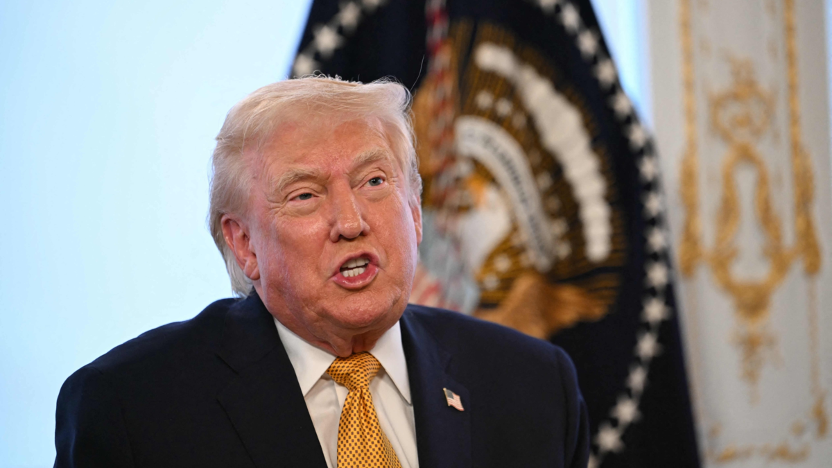 Presidente Donald Trump rompe el silencio sobre su estado de salud y habla de los morados en sus manos y tobillos: 'Soy un poco supersticioso'