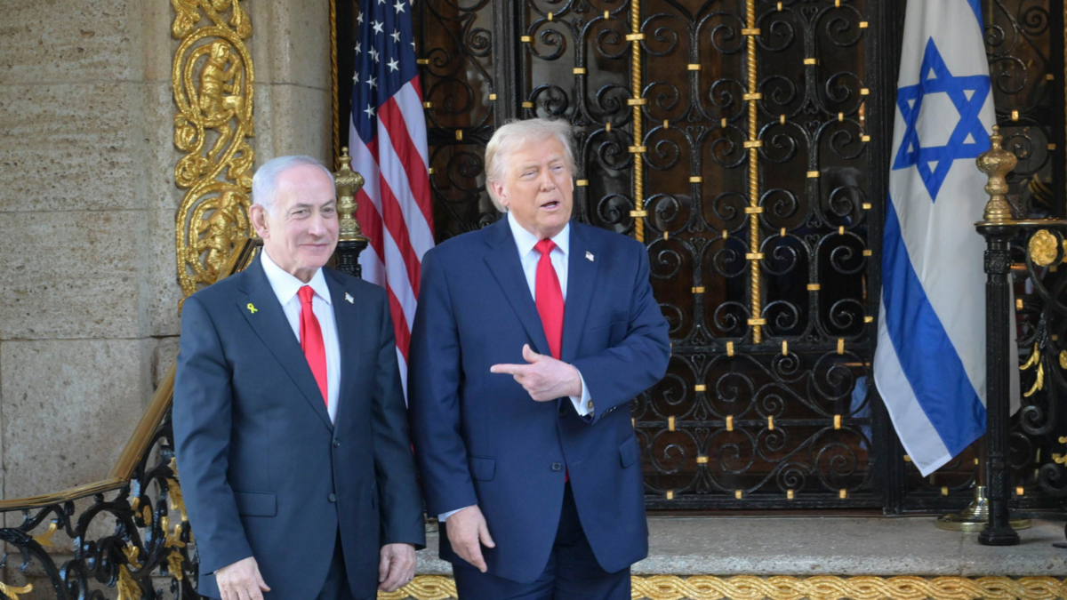 Donald Trump afirma que diálogo con Irán continúa a un 'ritmo acelerado' y anuncia que Israel acordó no enviar tropas a Líbano