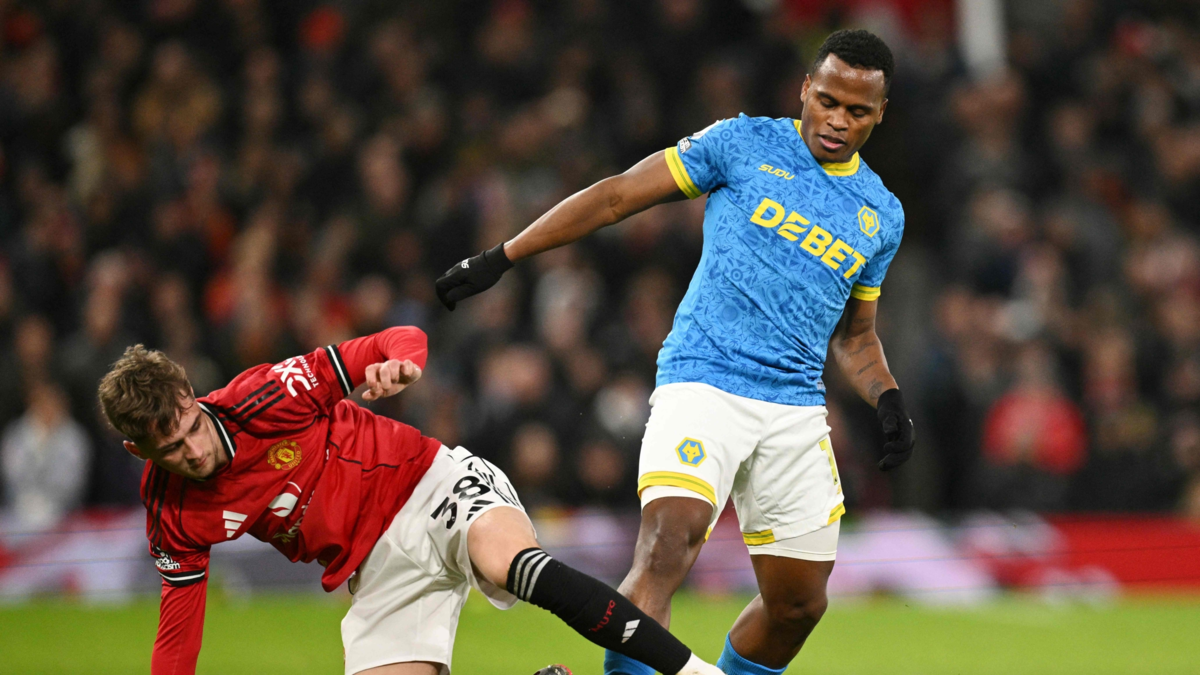 Jhon Arias gambeteó los rumores que hablan de su regreso a Brasil y descartó una salida de la Premier League: 'Wolverhampton me necesita'