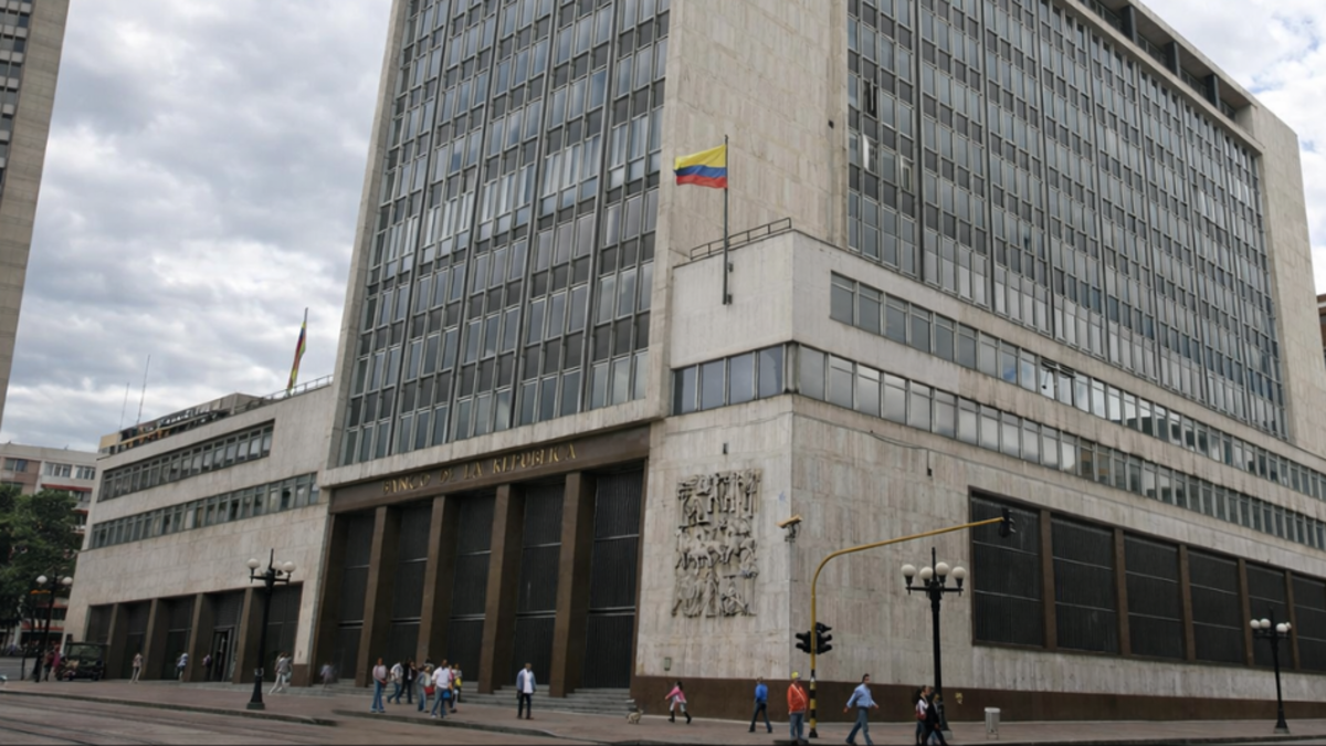 Banco de la República aumentó la tasa de interés de política monetaria a 11,25 %