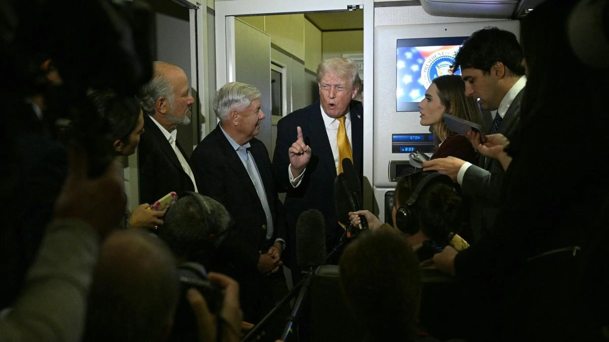 Trump habría usado un avión con periodistas como señuelo ante una posible amenaza iraní, según The Washington Post